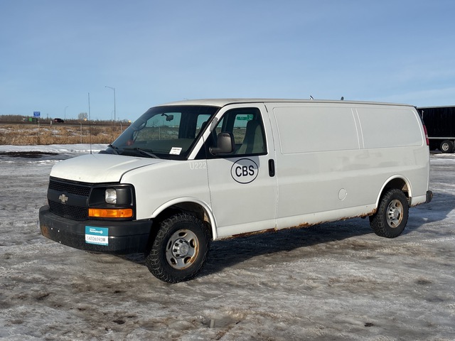 2009 Chevrolet Express 2500 Cargo Van