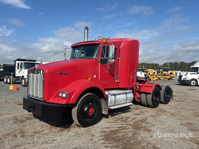 2011 Kenworth T800 6x4 T/A Sleeper Truck Tractor