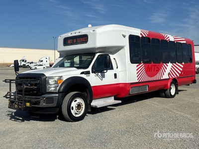 2016 Ford F-550 4x2 26-Seat Transit Bus
