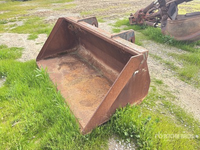 74 in General Purpose Godet pour chargeuse à différentiel