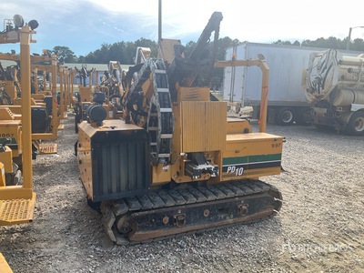 2016 Vermeer PD10 Crawler Mounted Post Driver