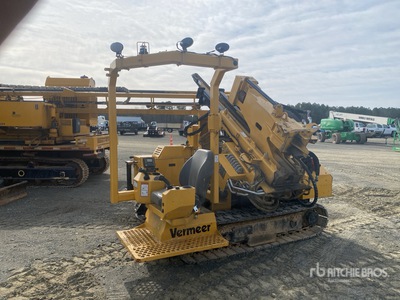 2020 Vermeer PD10 Crawler Mounted Post Driver