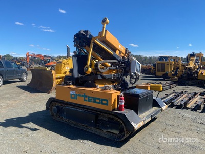 2015 Orteco Crawler Mounted Post Driver
