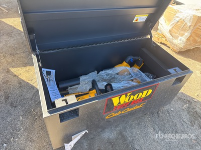 Wood Tuff Tow 48 in Job Box w/ 7 pc Cub Cadet Tool Kit (Unused)