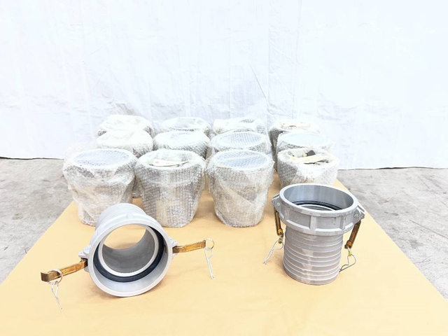 Quantity of (14) 6 in. Female Quick Disconnect Camlock Hose Couplings (Unused)