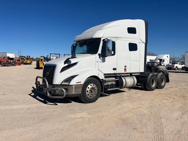 2023 Volvo&nbsp; VNL64T760 6x4 T/A Sleeper Truck Tractor