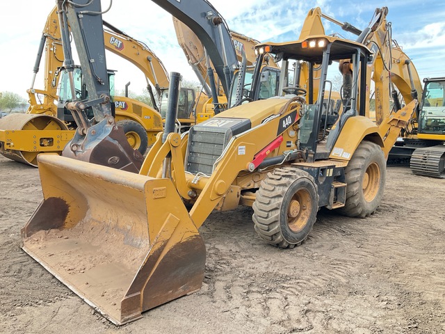 2020 Cat 440 4x4 Backhoe Loader 2020 Cat 440 4x4 Backhoe Loader