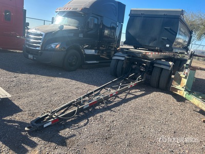 2016 Rogue T/A Turntable Transfer Trailer