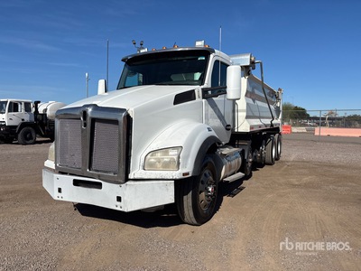 2017 Kenworth T880 6x4 T/A Dump Truck