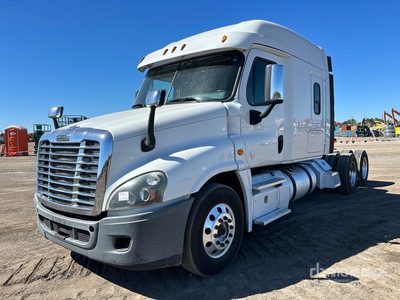 2015 Freightliner Cascadia 125 6x4 T/A Sleeper Truck Tractor