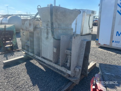 Hydraulic K-Rail Former