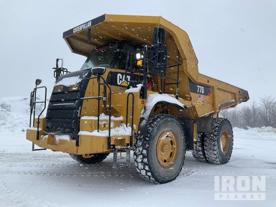 2013 Cat 770 Haul Truck