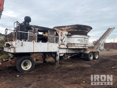 2000 Diamond Z 1460B-12 T/A Tub Grinder