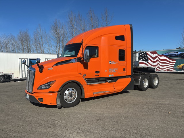 2023 Kenworth T680 6x4 T/A Sleeper Truck Tractor