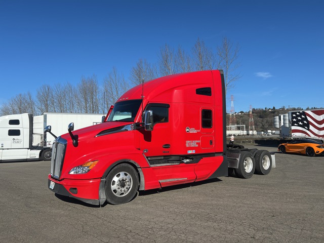 2023 Kenworth T680 6x4 T/A Sleeper Truck Tractor