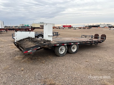 2002 PJ 20 ft T/A Equipment Trailer