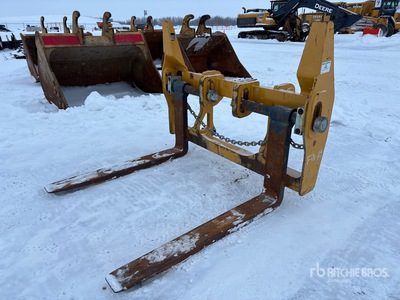 60 in Wheel Loader Forks - Fits John Deere 644L