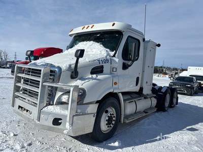 2015 Freightliner CSC 6x4 تراكتور شاحنة نهارية (ثنائية المحور)