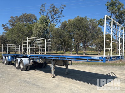 2015 MaxiTrans 13.6 m Bogie/A B-Double Combination Flatbed Trailer