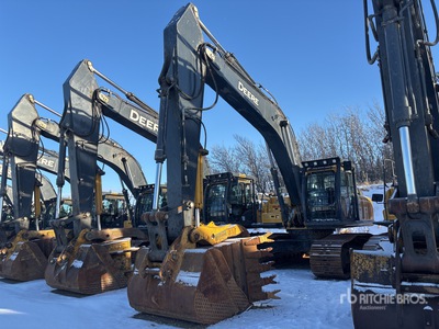 2021 John Deere 350GLC Tracked Excavator