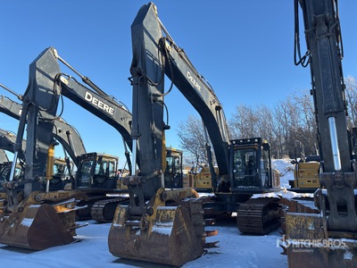 2021 John Deere 350GLC Tracked Excavator