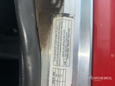 2003 Peterbilt 385 6x4 T/A Sleeper Truck Tractor