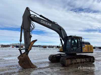 2020 John Deere 300G LC Escavatore cingolato