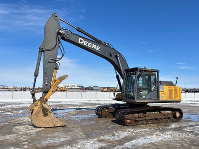 2013 John Deere 250G LC Tracked Excavator