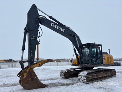 2013 John Deere 250G LC Tracked Excavator