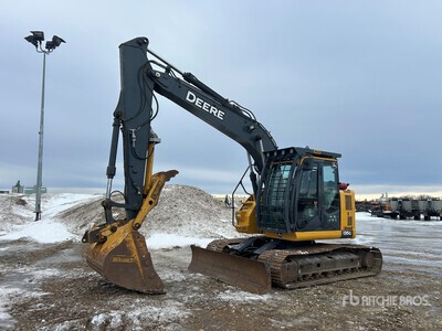 2021 John Deere 135G Tracked Excavator