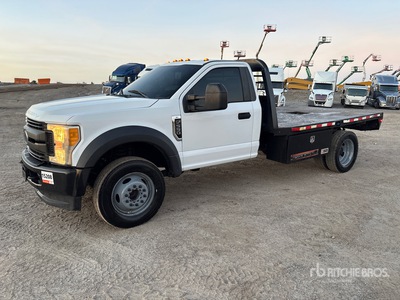 2019 Ford F-550 XL 4x2 Flatbed Truck