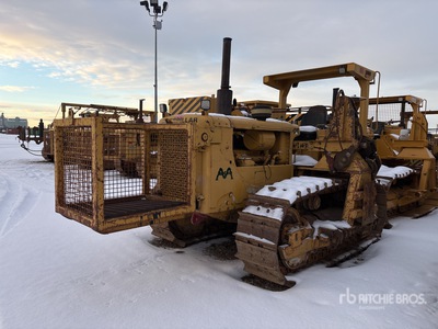 1975 Cat D6C Pijpenlegger w/ 2005 Midwestern M562 Conversion