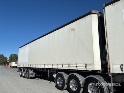 2019 Vawdrey 13 m Tri/A Tri/A 8.2m B/Double Lead Curtain Side Trailer