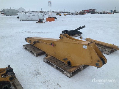 Excavator Cylinder & Partial Boom Section - Fits John Deere 200C LC