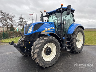 2019 New Holland T7.230 Auto Command 4WD Tractor