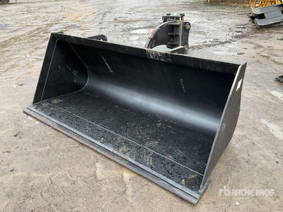 2260 mm Telehandler Bucket