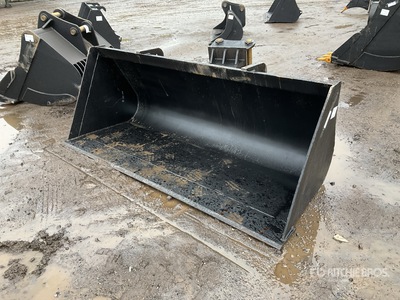 2260 mm Telehandler Bucket