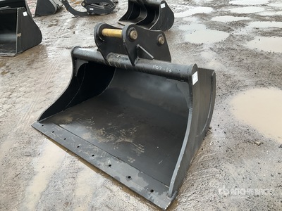 1500 mm Cleanup Excavator Bucket (Unused)