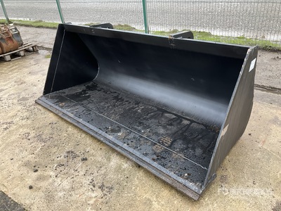 2270 mm Telehandler Bucket