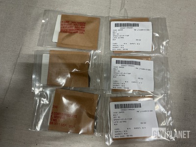 (69) Honeywell LYC489-5-08H Bolts