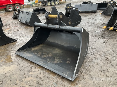 1700 mm Cleanup Excavator Bucket (Unused)