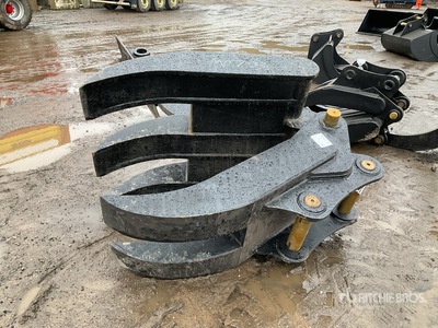 1070 mm Excavator Grapple (Unused)