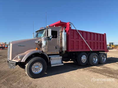 2012 Kenworth T300 8x4 شاحنة قلابة /ثلاثة محاور (Glider Kit)