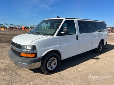 2016 Chevrolet Express LT 3500 Passenger Van