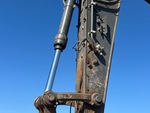 Hydraulics with Bucket Cylinder