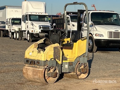 Wacker Neuson RD12A Double Drum Roller