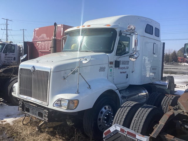 2007 International 9200i T/A Sleeper Truck Tractor 2007 International 9200i T/A Sleeper Truck Tractor