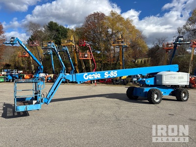 2014 Genie S85 4WD Diesel ブームリフト