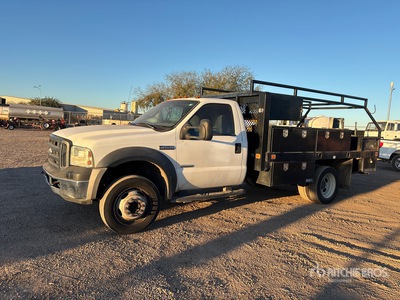 2007 Ford F-450 XL 4x2 Autocarro di servizio