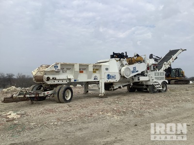 2015 Diamond Z DZH3000 T/A 2006 Silver Eagle VAST20W Dolly Horizontal Grinder